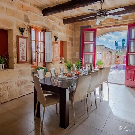 Tan-nanna * Xagħra