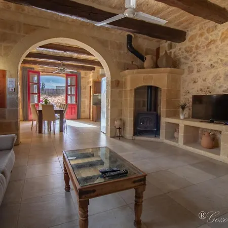 Tan-nanna * Xagħra